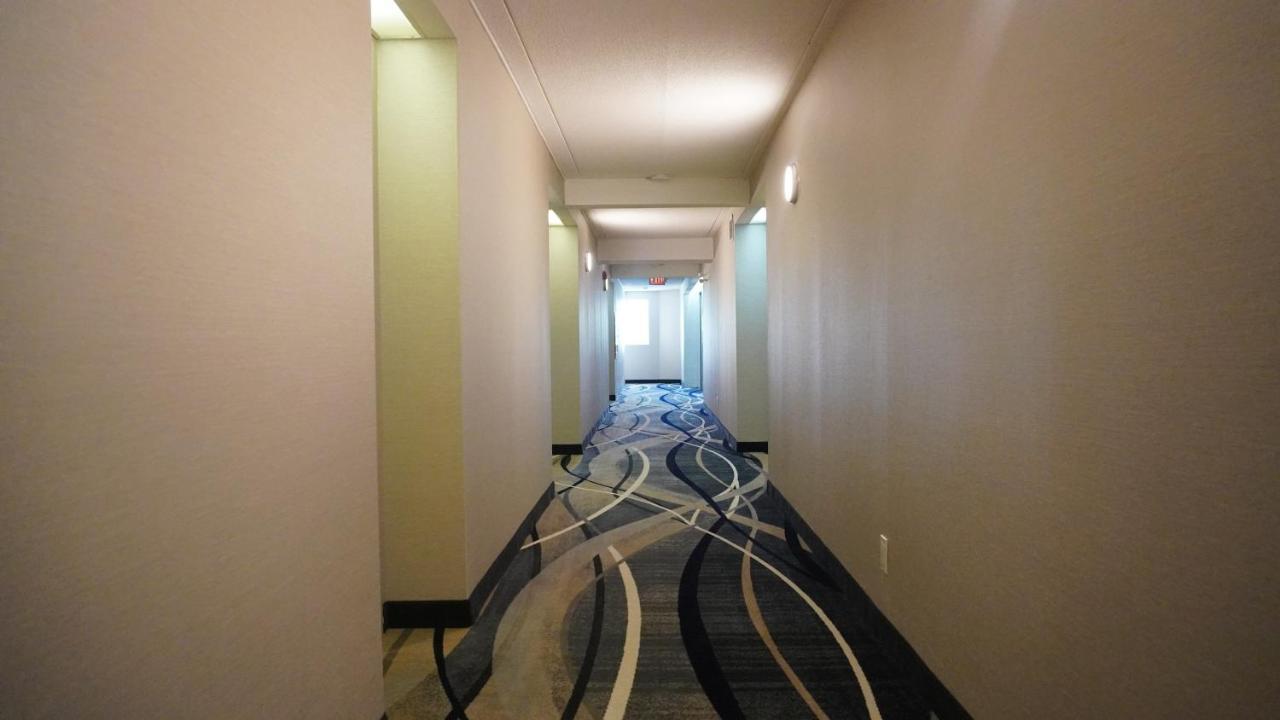 Days Inn By Wyndham Niagara Falls Near The Falls Eksteriør billede